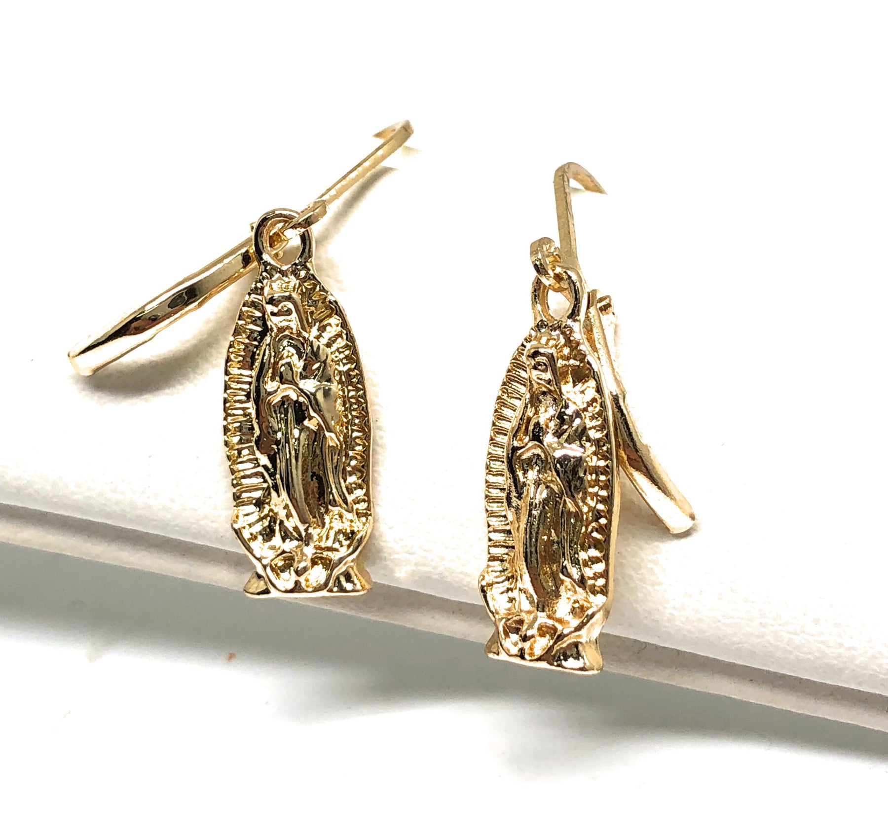 14K Gold Filled Virgen de Guadalupe Earrings Screw Back CZ Stones 10x10mm /  Women's Earrings / Aretes de Guadalupe en Oro Laminado Para Mujer 
