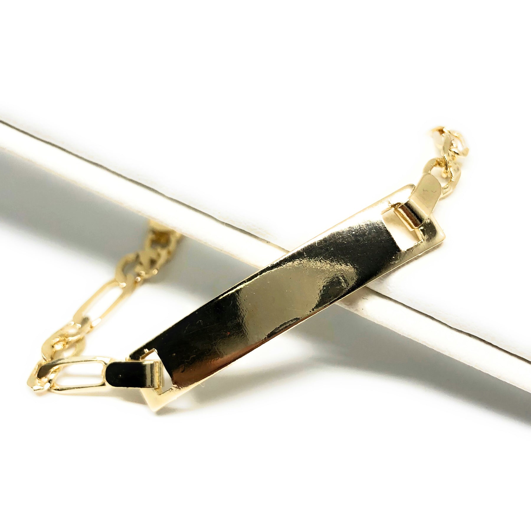 Carlton London Gold Plated Wraparound Bracelet For Women – Carlton London  Online